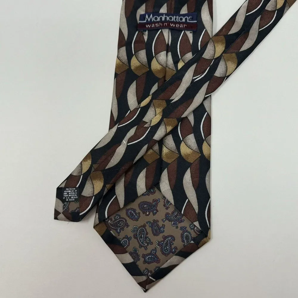 Manhattan Wash N' Wear Black Gold Geometric Polyester‎ Neck Tie L 56 1/2
